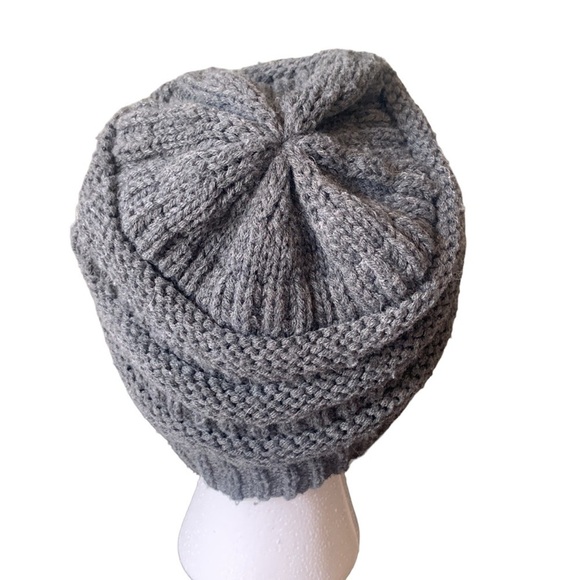Charming Charlie Gray Knit Beanie Cap Size‎ OS - Picture 3 of 5